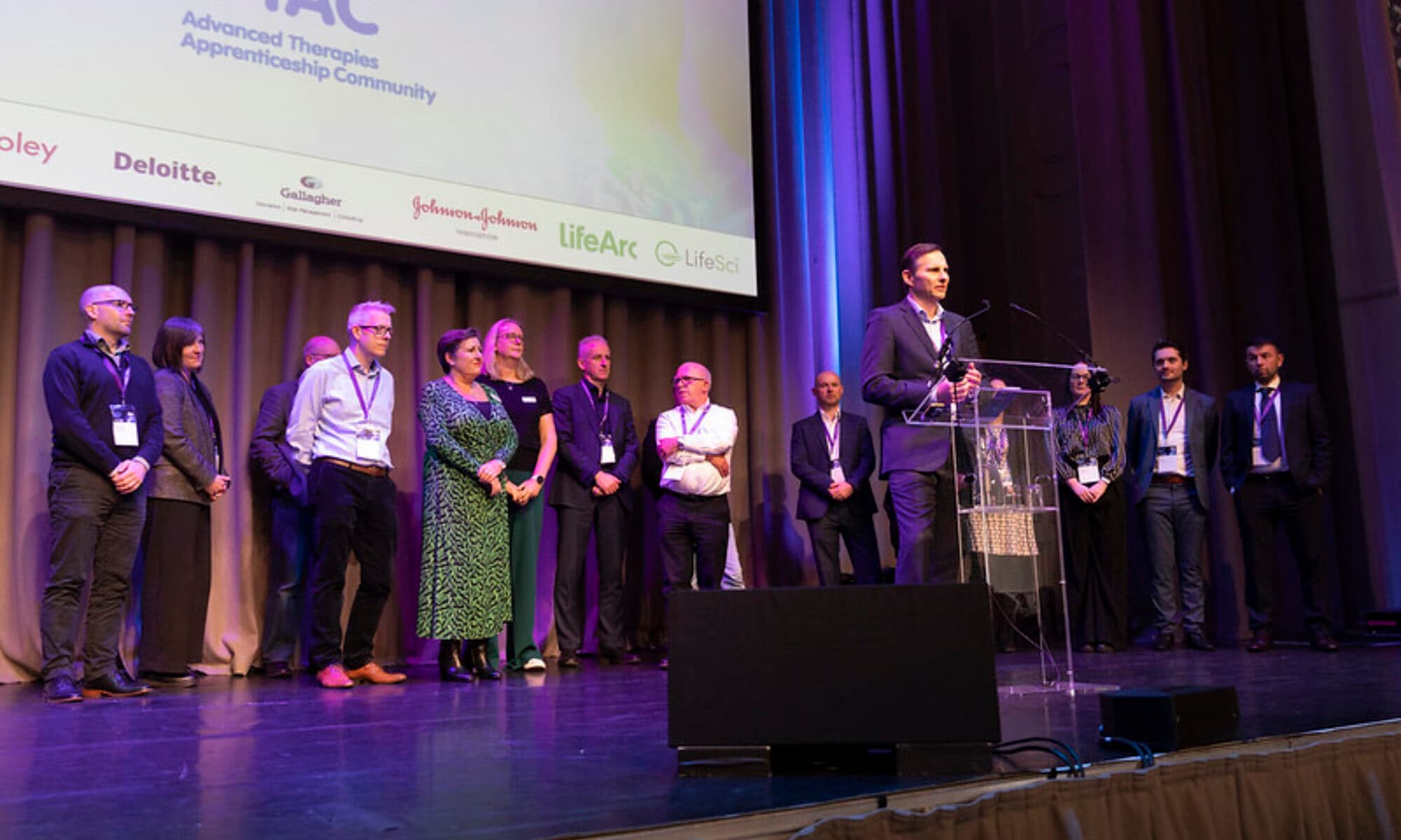 Advanced Therapies Apprenticeship Community: The Cell and Gene Therapy Catapult receives Richard Wilson Impact and Princess Royal Training Awards