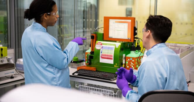 Principles and Applications of Flow Cytometry for Therapeutics