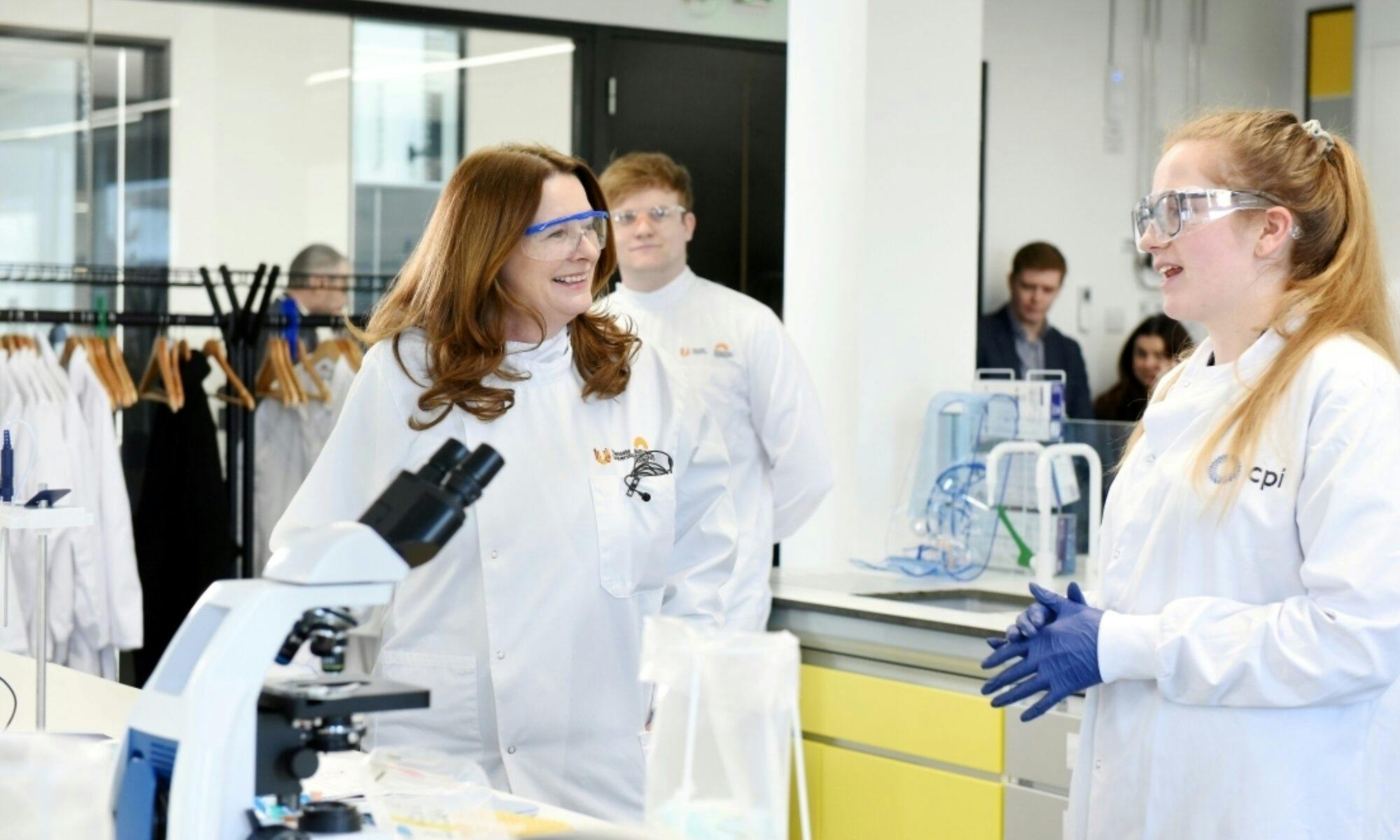 Education Secretary joins Cell and Gene Therapy Catapult to celebrate apprentices